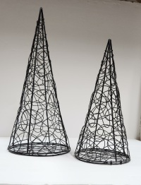 Display Cage - Rounded Pyramid